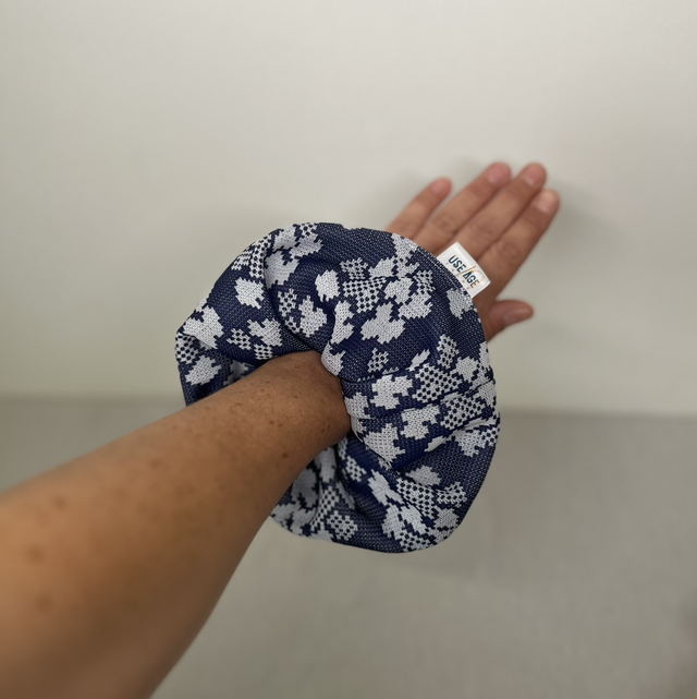 Chouchou vintage années 70 – Tissu authentique revalorisé – Mini-série