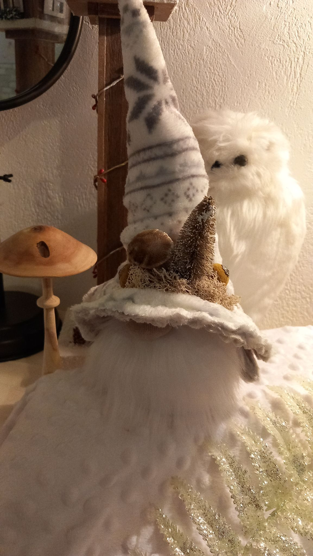 Sorcier " Brumisélène", sorcier décoratif, décoration annuelle, fait main, pièce unique, déco féerique, univers fantastique