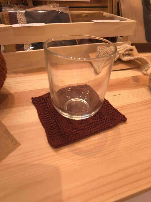 Lot 4 sous verres tricotés 