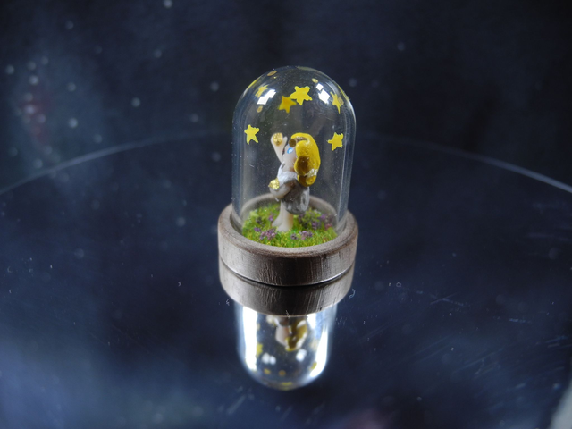 Star money Pendant - Sterntaler - Miniature Jewelry - Biosphere Pendant - Miniature Diorama - fairytale jewelry