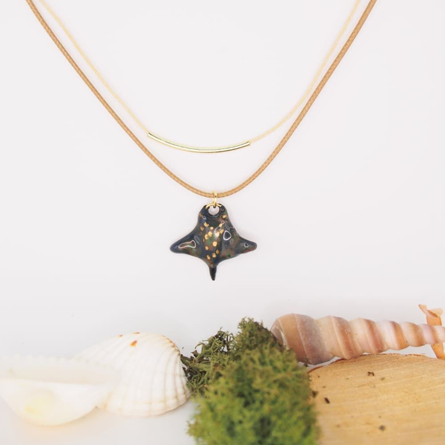 Collier raie léopard cordon effet cuir