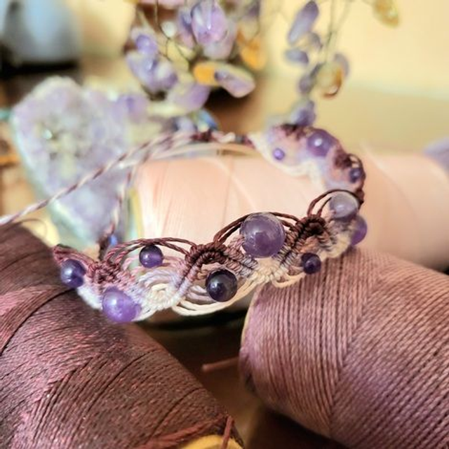 Kit Bracelet double vague Améthyste (micro-macramé fils en dégradé de mauve, améthyste pierre naturelle)