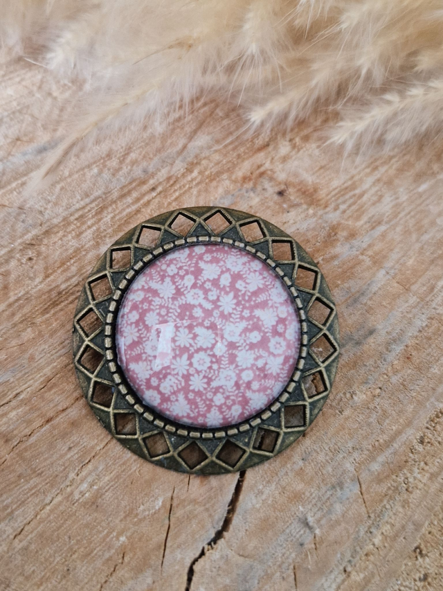 Broche cabochon "Liberty" - Modèle rose / Support bronze