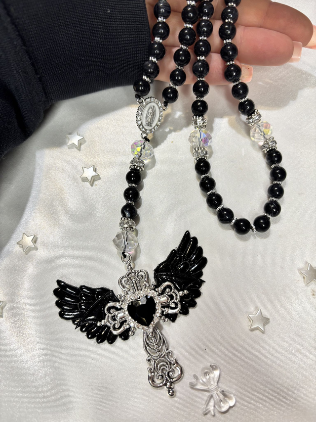 Chapelet C H R I S T🖤