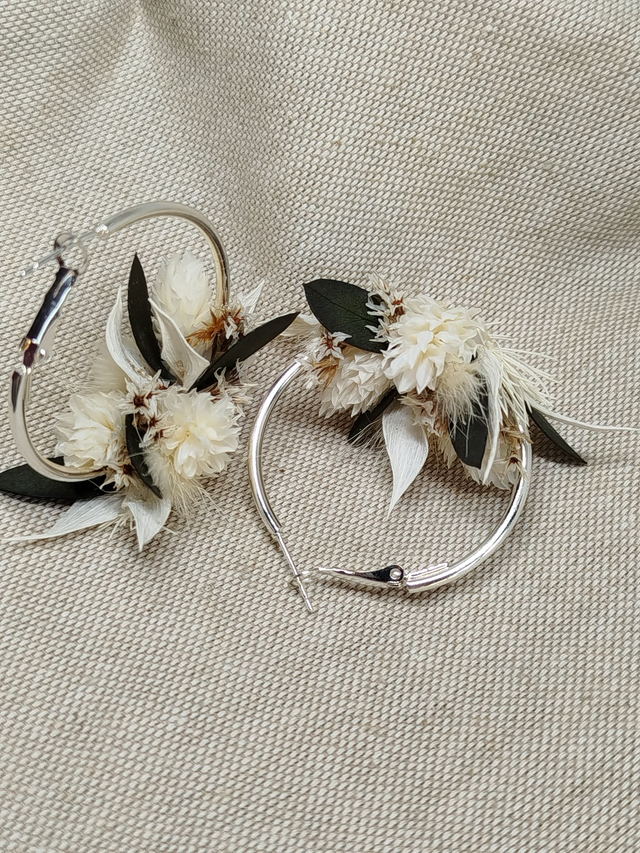 Créoles Umi en fleurs naturelles coloris blanc