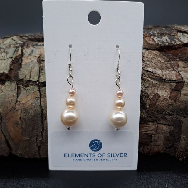 Christmas bead trios