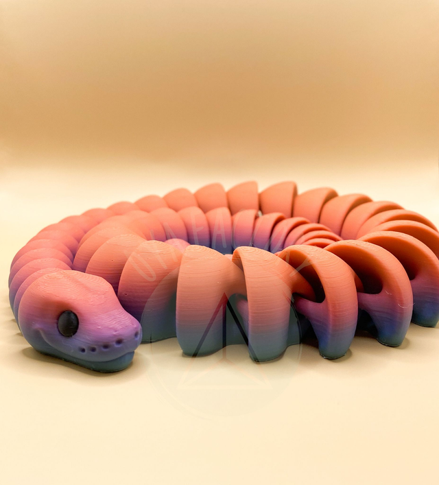 Grand serpent articulé modèle unique