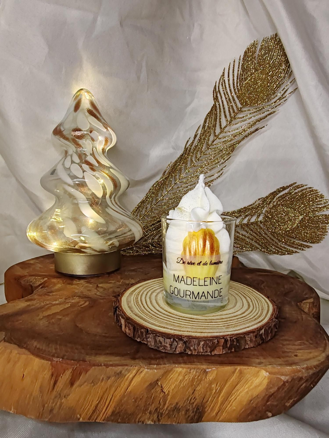 Bougie madeleine gourmande 80g 