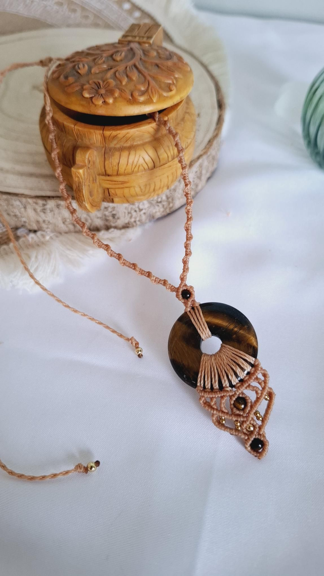 Collier Hestia