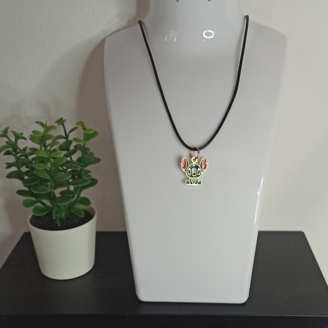 Stitch - Collier pendentif bleu 