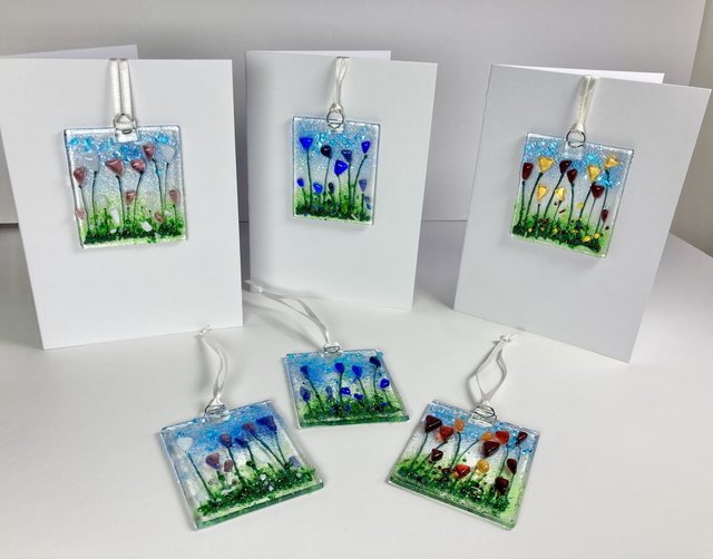 Greeting card with keepsake fused glass floral picture