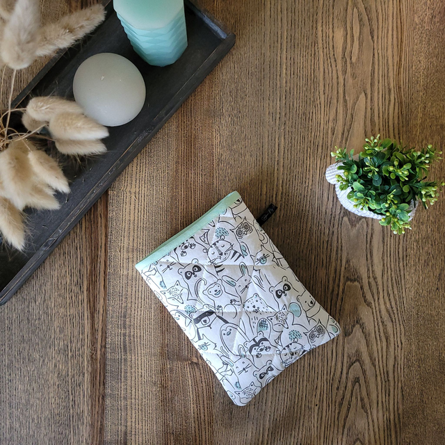 Pochette pour livre Poche : Animaux vert clair