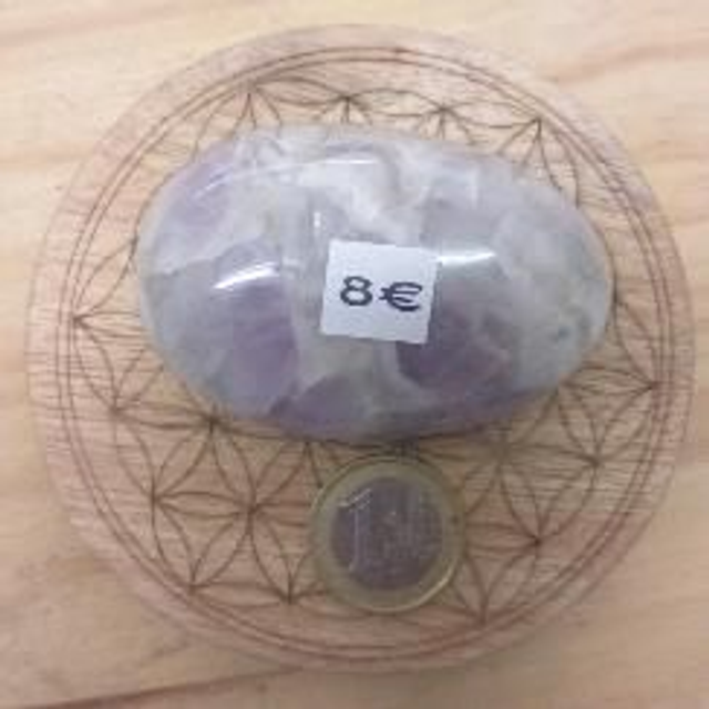 améthyste à chevrons (galet) 