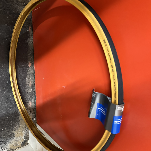 Schwalbe Lugano 2 tan wall tyres 