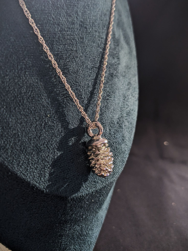 Verna - Collier Pomme de Pin Argent 925