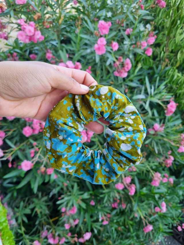 Chouchou motif pluie d'espoir 💚