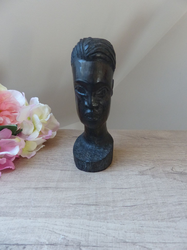 Buste sculpture africaine en bois brut fait main vintage décoration voyage souvenir artisanat afrique, Idée ambiance intérieur Africaine