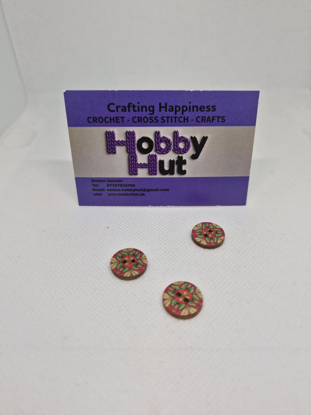 Vintage Style Buttons (8) 1.5cm