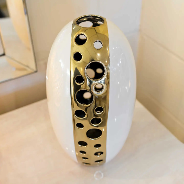  Ceramic Gold and Cream Flower Vase