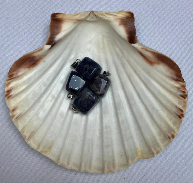 Pendentif Pierre roulée en Sodalite