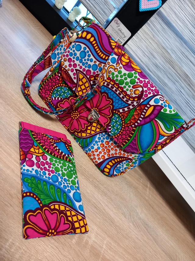 Pack Sac besace wax et étui à lunettes 