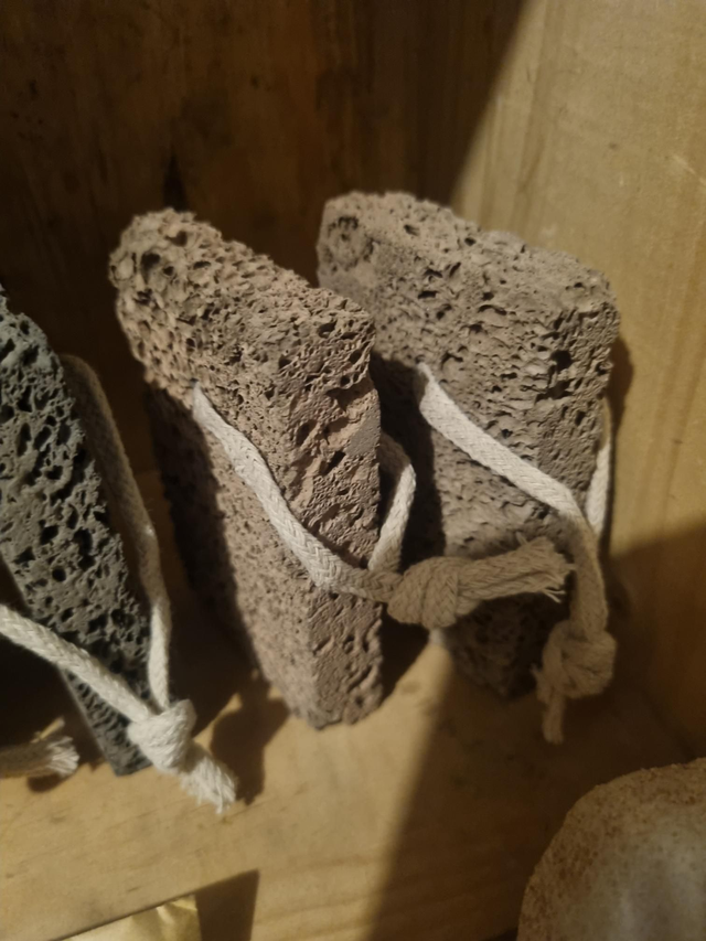 Pierre ponce volcanique