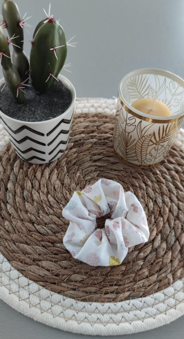 Chouchou petit feuilles