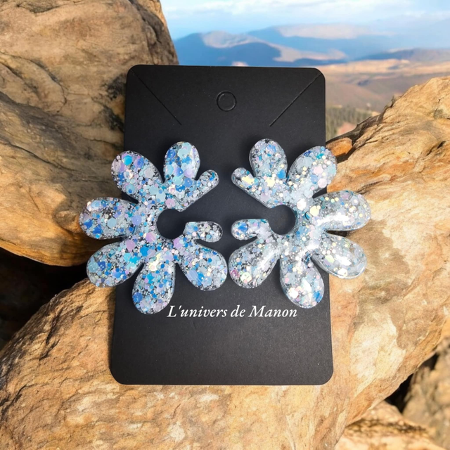 Boucles d&#039;oreilles &quot; Julia &quot;  en résine et paillettes pour femme, tendance 