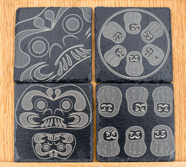 Ensemble de 4 dessous de verre Daruma 達磨