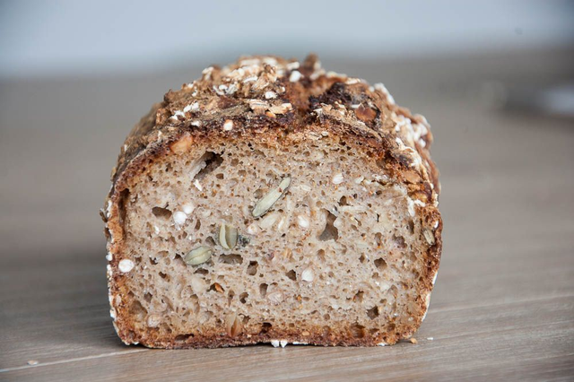 Pain Moulé aux 6 graines - 750gr