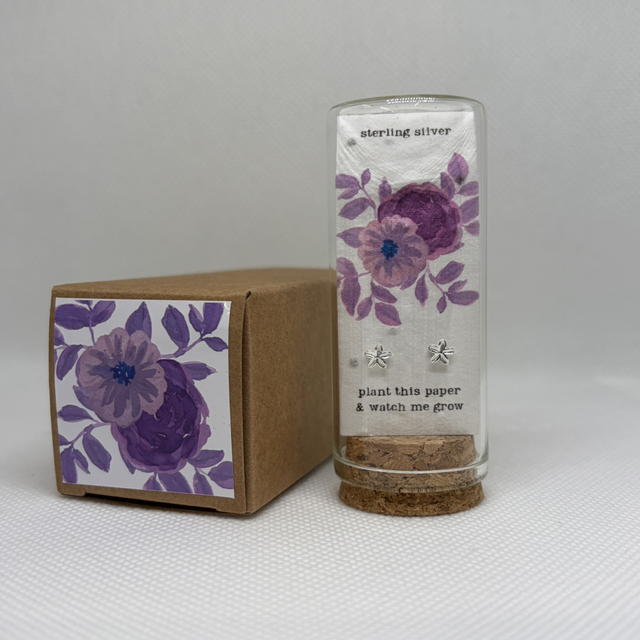 'Purple bunch' Flower plantable paper