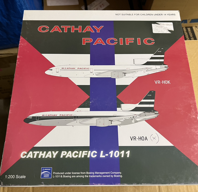 1:200 Cathay Pacific L-1011 VR-HOA Inflight200