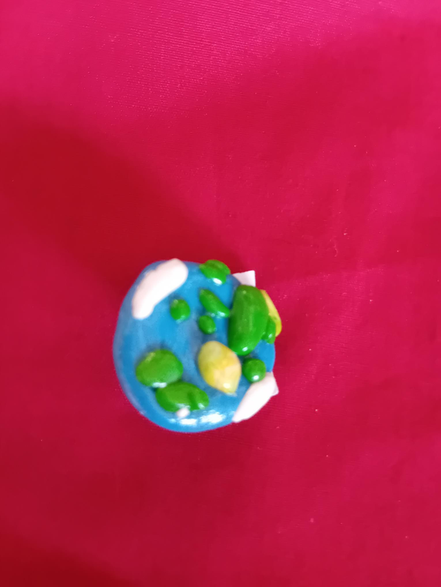 013 - Blue circle brooch - ClaybyBeckie