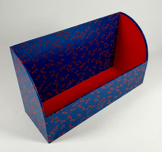 Portes lettres / Letter rack, A