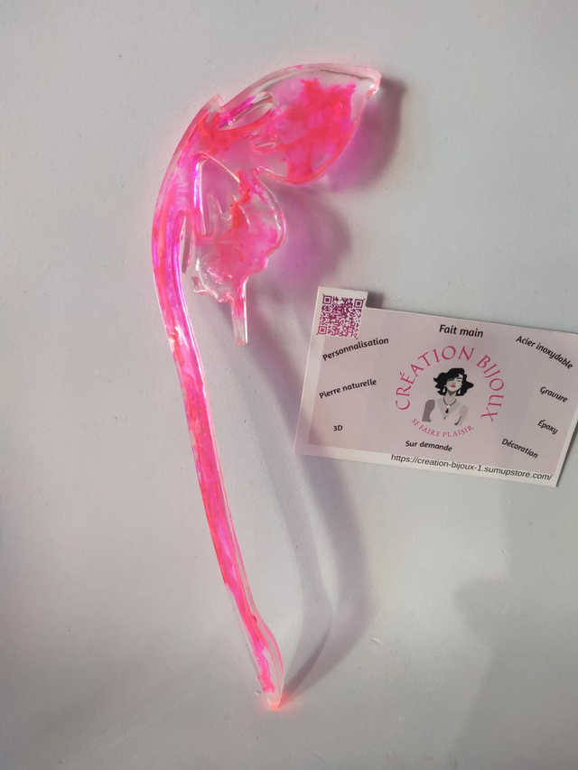 Pic à cheveux ou marque page 