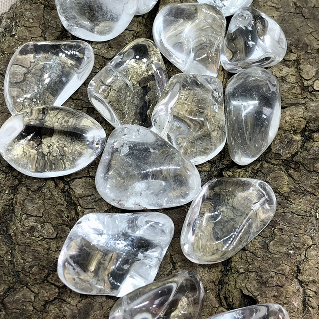 Pierre roulée Cristal de Roche AA