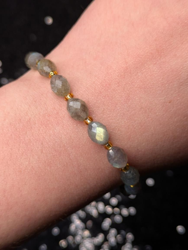 Bracelet labradorite facettes 