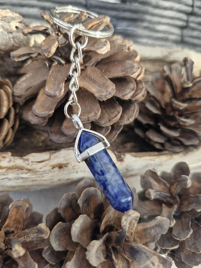 Sodalite keyring 