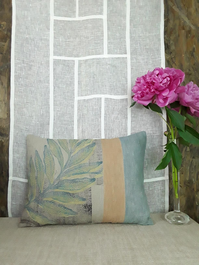 Coussin en lin teinté à l'indigo et à l'acacia à cachou collection PATCHWORK 