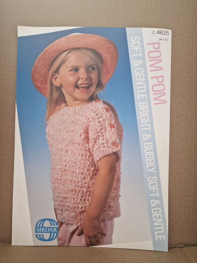 Sirdar Knitting Pattern c4625