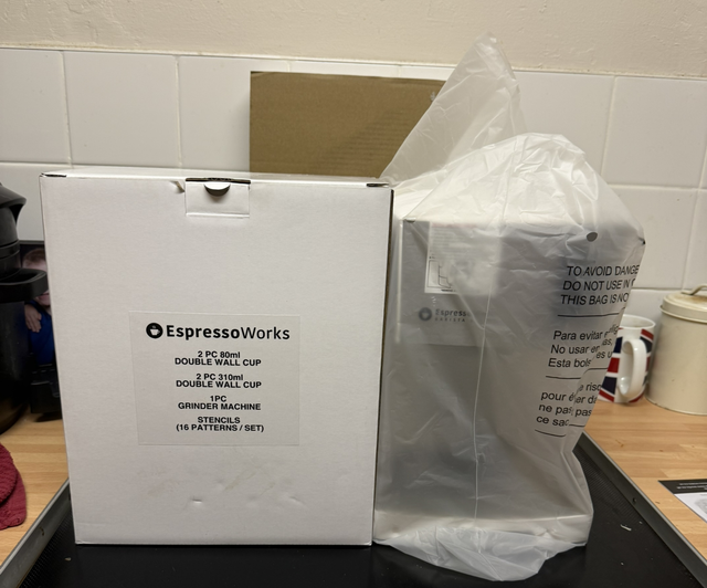 ESPRESSOWORKS BARISTA BUNDLE ESPRESSO MACHINE CAPPUCCINO MAKER WHITE 10PC SET