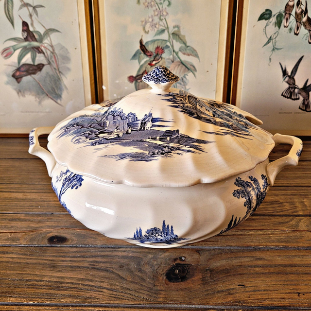 X Soupière terre de fer Johnson Brothers &quot;The Old Mill&quot;