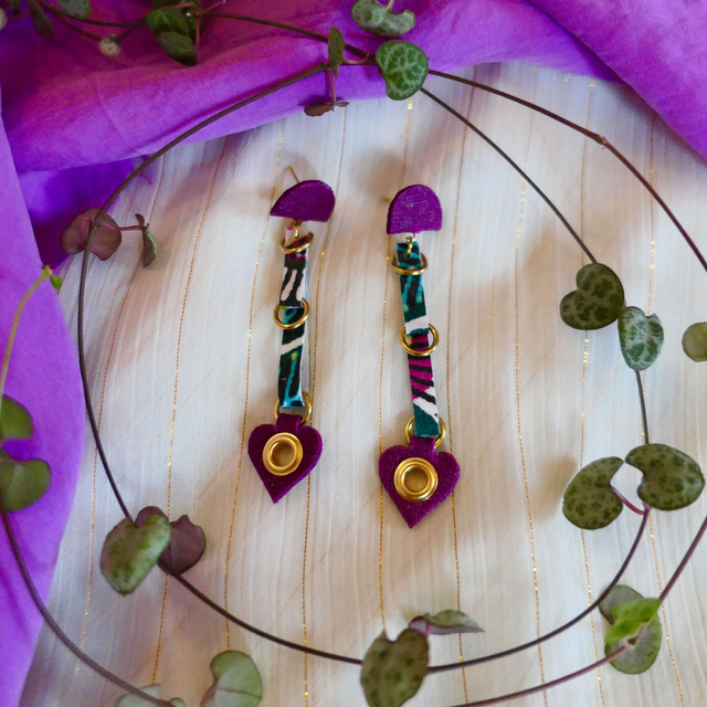 Flèches de Cupidon - boucles d'oreilles en tissu coton violet et vert upcyclé et apprêts en acier inox