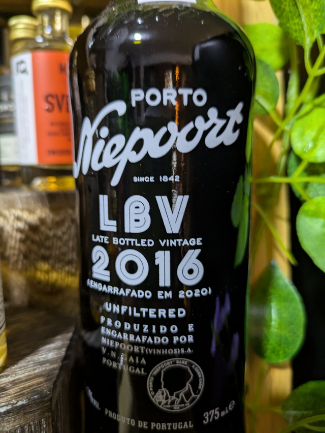 Niepoort LBV Port 2016 half bottle