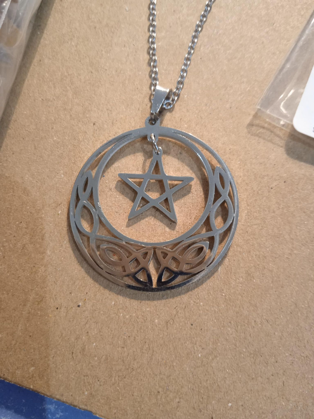 PENDENTIF CROISSANT DE LUNE