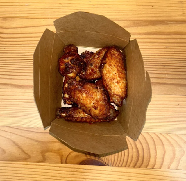 Ali di Pollo alla Paprika