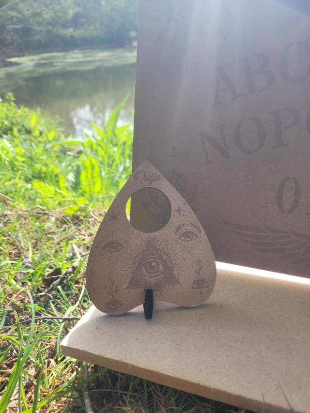 Goutte Œil pour planche de ouija