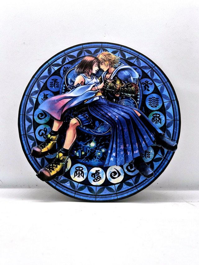 Vitrail 3D sur son support - Final Fantasy X - Yuna et Tidus