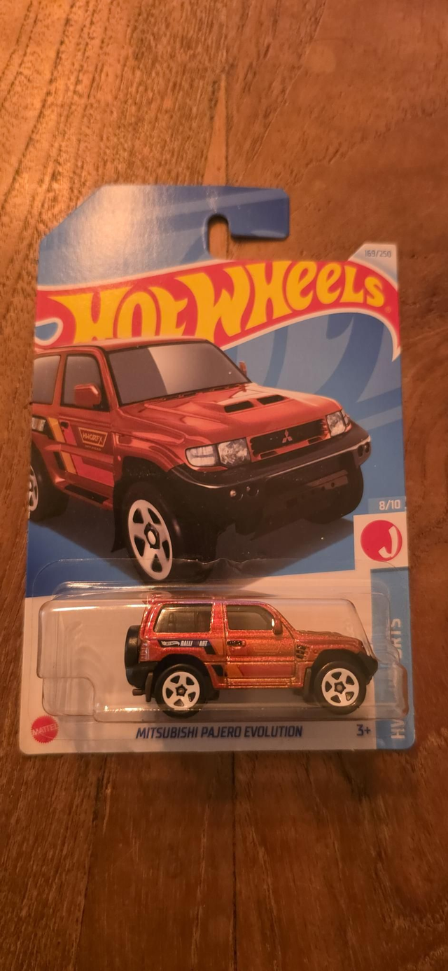 Mitsubishi pajero evolution