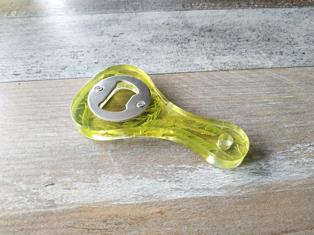 Décapsuleur aux brindilles natures